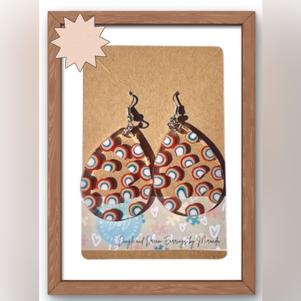 Large Rainbow Teardrop Earrings

🌸🌟🌟Bundle Discounts Available🌟🌟🌸